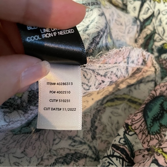 Torrid Midi Swiss Dot Flutter Sleeve Wrap Dress Size Large - Picture 6 of 6